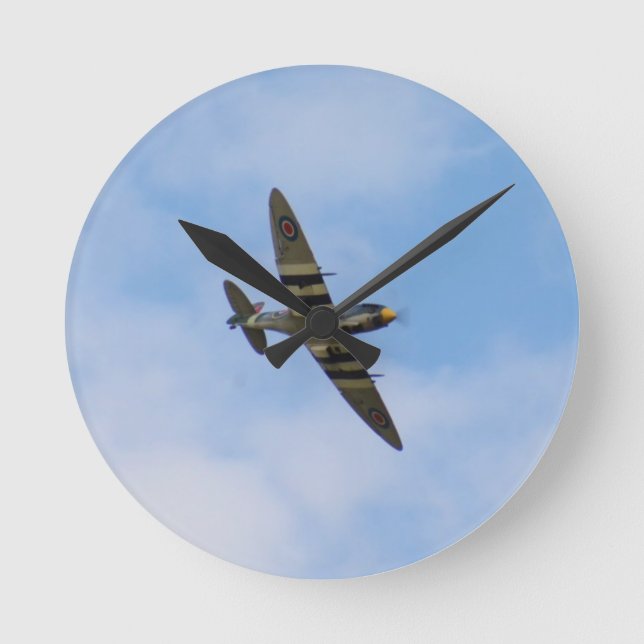 Modell av Spitfire MK IX MK923 Rund Klocka (Framsida)