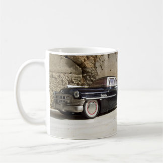 "Modellerar bleckplåten Cadillac. ", Kaffemugg