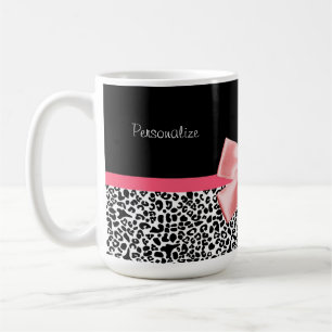 Moderiktigt Leopardtryck och rosaband med namn Kaffemugg