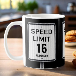 Modern 16-årsdagshastighetsskylt kaffemugg