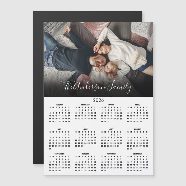 Modern 2026 Calendar Family Photo Magnet (Fram/baksida)