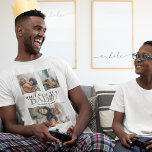 Modern 3-fotosamling t shirt<br><div class="desc">Pappor kommer att kärlek dessa contemporary 3-fotokollage t shirts, med ett typsnitt som säger "WE KÄRLEK You" och med fetstil "DADDY" Kan ändras till vilken släkting som helst eller namn! Det här är perfekterna till pappor, pendlar, bonusar, pappor, farfar, farfar, fars dag eller födelsedagskalkyl. Textteckensnittet stil, storlek och färg kan...</div>