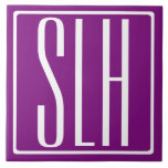 Modern 3-Initialer-monogram | Vit och Lila Kakelplatta<br><div class="desc">Vit text & vit ram på lila (utbytbar bakgrund färg).</div>