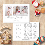 Modern 3 Photo 2025 Calendar God jul Julkort<br><div class="desc">Modern Family 3 Photos 2025 Calendar God jul. Tillgänglig digitalt och utskriven. God jul finns i ett skript för snyggt set. Byt enkelt ut stickprovet tre bilder mot ditt eget och anpassa det till namn på framsidan och gott nytt år hälsning på baksidan. En handfull kalender för 2025 är på...</div>