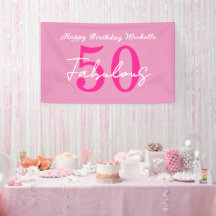 Modern 50 och fantastisk rosa 50-årsfest