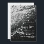 Modern Abstrakt 21:a födelsedagsinbjudan<br><div class="desc">Svart Modern Abstrakt Marble Birthday-inbjudan kan anpassas helt efter dina behov i kostym. © Gorjo Designs. Gade åt dig via Zazzle-plattformen. // Tittar för matchande artiklar? Annat papper från den uppsättning som finns tillgänglig i avsnittet "samlingar" i min butik. // Behöver du hjälp med att anpassa din design? Har andra...</div>