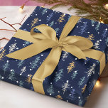 Modern Abstrakt Julgran Winter Snö Blue Presentpapper<br><div class="desc">Den moderna Abstrakten Julgran Winter Blue Helgdag Mönster Wrapping Papper Gift Wrap har en mönster av abstrakt Snö i blått vitt och Julgranar i blå bakgrund. Perfekt för presenter som täcker in julklappar och helgdag. Skapat av Evco Studio www.zazzle.com/store/evcostudio</div>