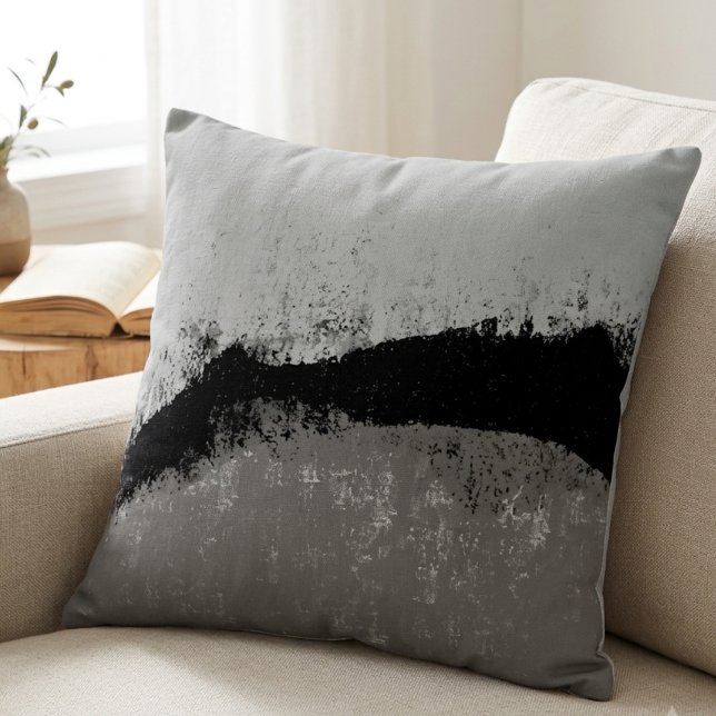 Modern abstrakt svart och grå texturerad konst kudde (A modern abstract art throw pillow for a stylish homeowner refreshing their living room decor.)