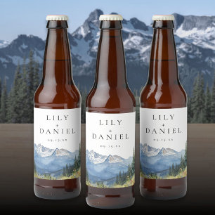 Modern akvarell berg vildblomma bröllop ölflaska etikett