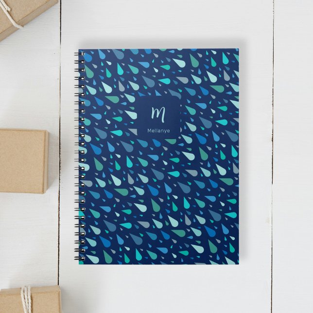 Modern anpassningsbar för blå regndroppar, monogra anteckningsbok (Modern blue water drops custom monogram and name notebook)