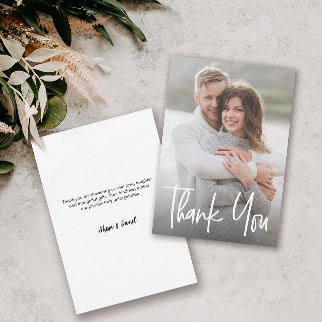 Modern Anpassningsbar Photo Möhippa Small Note Tack Kort (Modern Minimalist engagement photo bridal shower thank you card.)