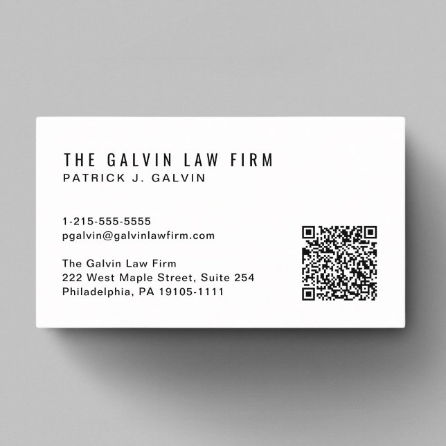 Modern anställd i QR-koden Visitkort (Capture attention, make connections, and leave a lasting impression with our modern QR business card)