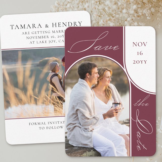 Modern Arch Photo Elegant Calligraphy Burgundy Spara Datumet (Save the Date with modern arch photo and a second picture on the back. )