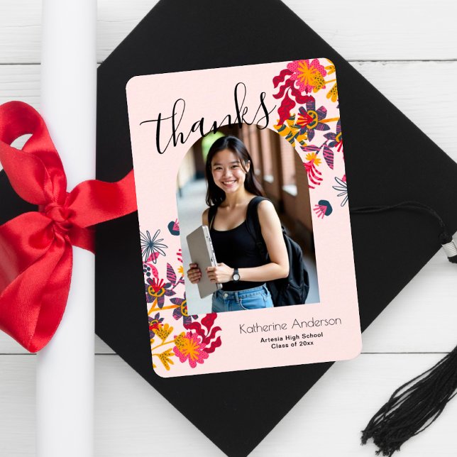 Modern Arch Rosa Blommigt Photo Studentfest Tack Kort (Skapare uppladdad)