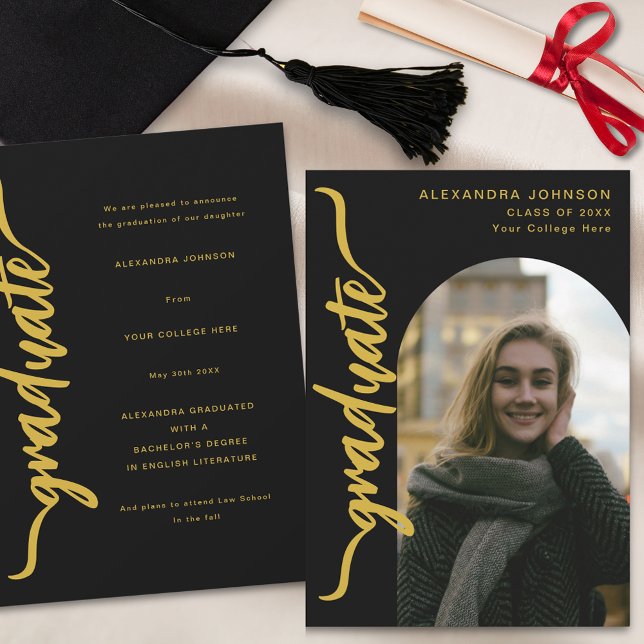 Modern Arkitektur Foto Examen Meddelande (Stylish gold script arch graduate photo black graduation announcement card)