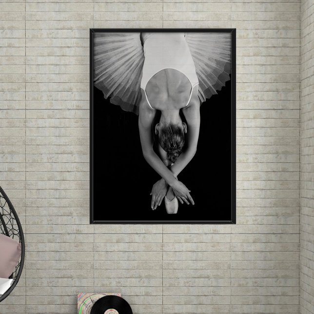 Modern Ballerina Black and White Photo Art Poster (Skapare uppladdad)