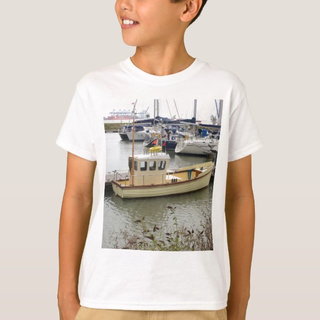 Modern båt traditionell stil tee shirt (Framsida)