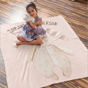 Modern Beauty Pastel Rosa Bunny med Namn Fleecefilt
