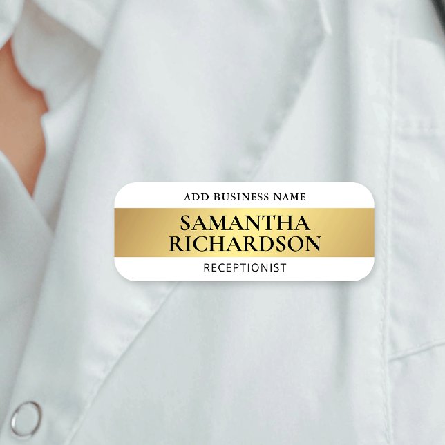 Modern Beauty Shop Salon White & Guld Employee Namnbricka (Modern white and gold effect employee name tags for business with custom text)