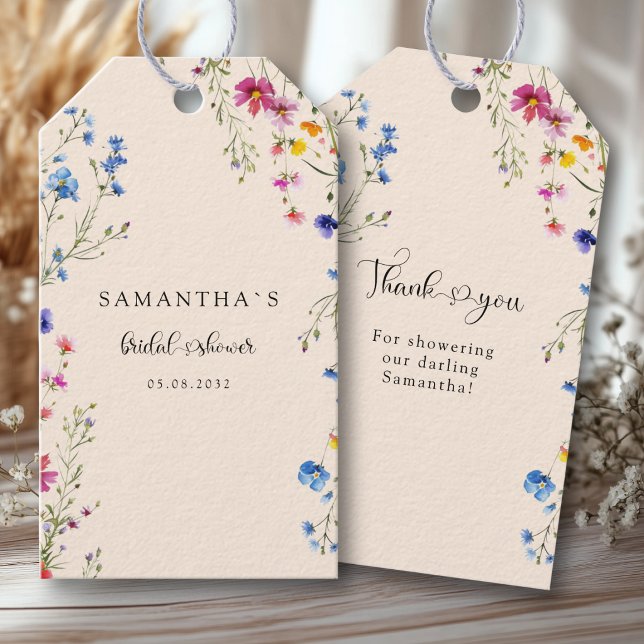 Modern Beige Bröllopsdusch Med Vilda Blommor Presentetikett (Modern Wildflower Beige Bridal Shower Gift Tags)