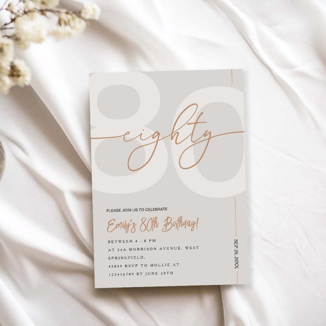 Modern Beige & Gold 80th Birthday Invitation Inbjudningar (Skapare uppladdad)