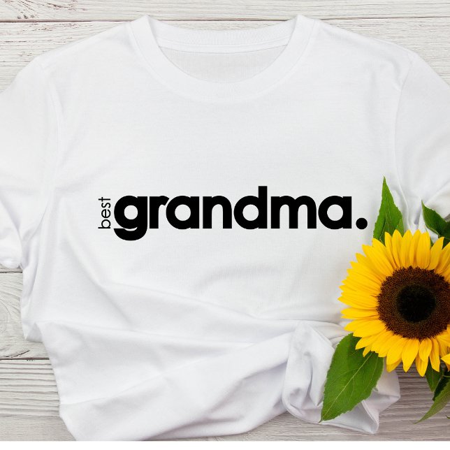Modern Best Grandma Basic Womans T-shirt (Skapare uppladdad)