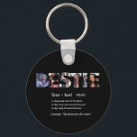 Modern Bestie BFF Best Friends Photo Collage Cute Nyckelring<br><div class="desc">Modern Bestie BFF Best Friends Photo Collage Cute Nyckelring. Visa din BFF hur mycket de elak till dig med den här " bestie för nyckelringen " 6 fotokollage personlig". Lustigt, sött, chic och trendig Noudefinition foto ram nyckelring som gör att din bästa vän skrattar och gråter allt samtidigt! Perfekt, girig...</div>