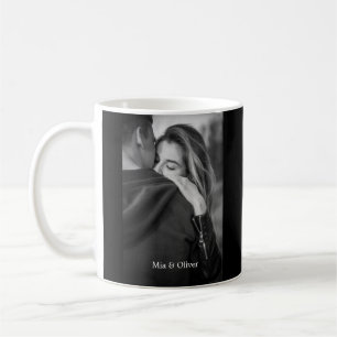 Modern bild till svart och vitt par jul kaffemugg