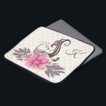 Modern Bird and Flora Dotty Monogrammed Laptop Fodral<br><div class="desc">Modern fågelkonst och blomkonst på pastellbakgrunden. Elegant monogram.</div>