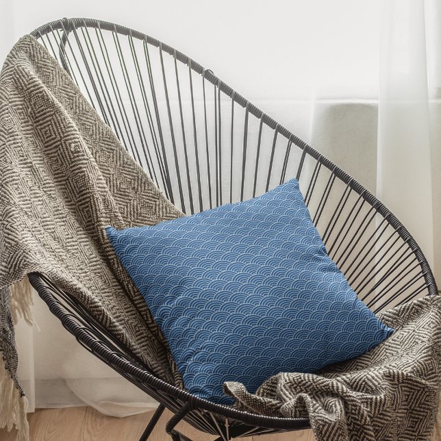 Modern blå japansk våg Geometric Mönster Kudde (Skapare uppladdad)
