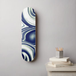 Modern blå marmorerad skateboard