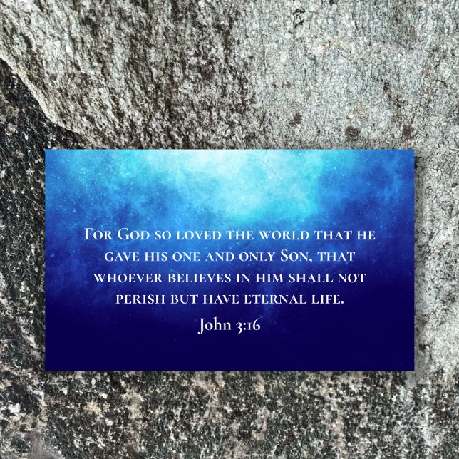 Modern Blå Nebulosa Johannes 3:16 Bibelvers Visitkort (Customize this scripture card. John 3:16 Bible verse in modern script on blue nebula background.)