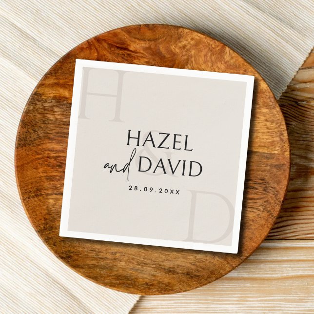 Modern Black and Ivory Monogram Minimalist Wedding Pappersservett (Skapare uppladdad)