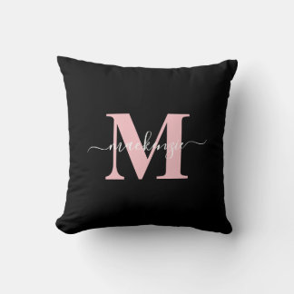 Modern Black and Rosa Elegant Monogram Namn Kudde