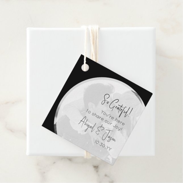 Modern Black and White Avslappnad Bröllop Gåvor Etiketter (På plats)