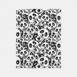 Modern Black and White Cute Panda Bear Pattern Fleecefilt