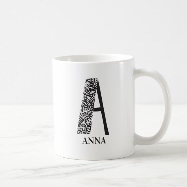 Modern Black and White Initial A och Namn Kaffemugg (Höger)