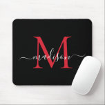Modern Black Burgundy Red Monogram Girly-skript Musmatta<br><div class="desc">Modern svart Burgundy Maron Red Monogram Elegant Girly Script Mouse Pad</div>