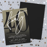 Modern Black Guld 40:e födelsedagen Party Inbjudningar<br><div class="desc">Fira fyrtio år i stil med den här moderna faux guld till svart gradient 40-årsfestinbjudan. Utformningen har ett stort svart "40" på merparten av kortet, med ett handskrivet skript-stil-vitt "40"-lager över det för ett fet, contemporary utseende. Party-detaljerna sitter nära grund i ett rent och modernt sans serif-teckensnitt, vilket gör att...</div>