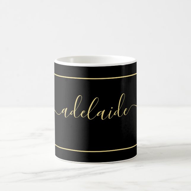 Modern Black Guld Monogram Chic Girly Script Namn  Kaffemugg (Center)
