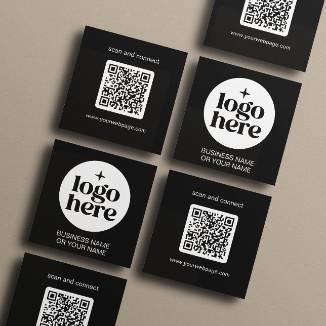 Modern Black Minimal QR Code Logo Fyrkantigt Visitkort (Front and back of 2.5 inch square business card. Choose a corner and paper style.)