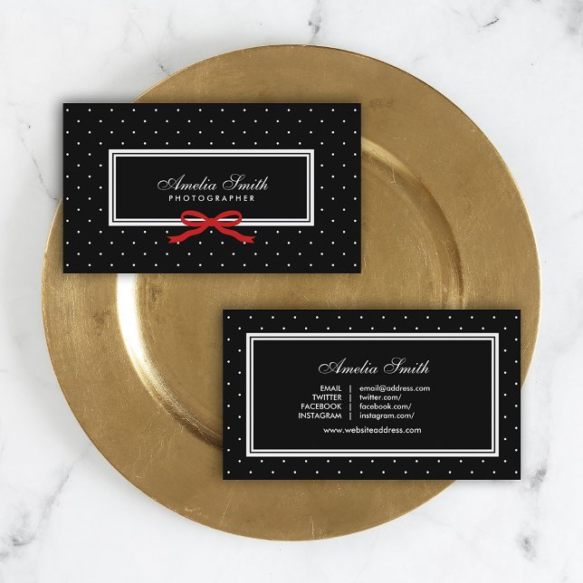 Modern Black Polka Dot Red Ribbon Social Media Visitkort (Skapare uppladdad)