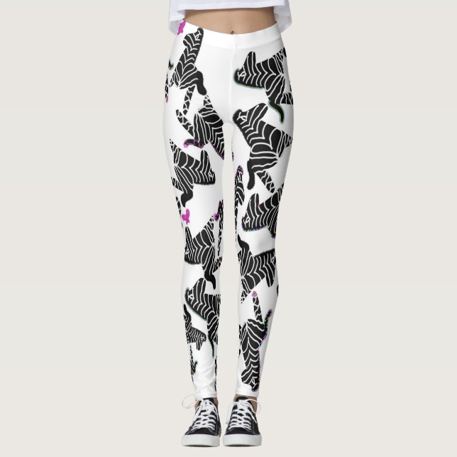 Modern black white and pink wild zebra leggings (Framsida)