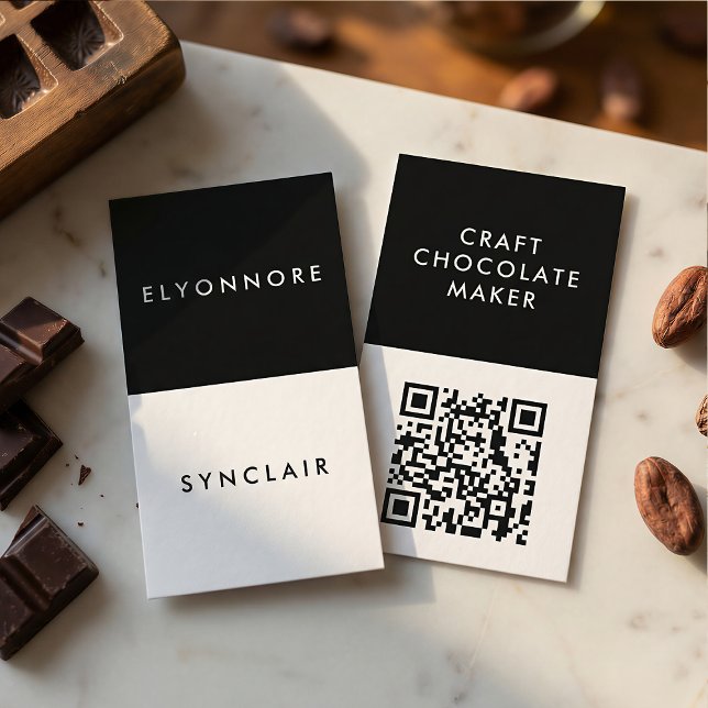 Modern Black White Craft Chocolate Maker QR Code Visitkort (Skapare uppladdad)