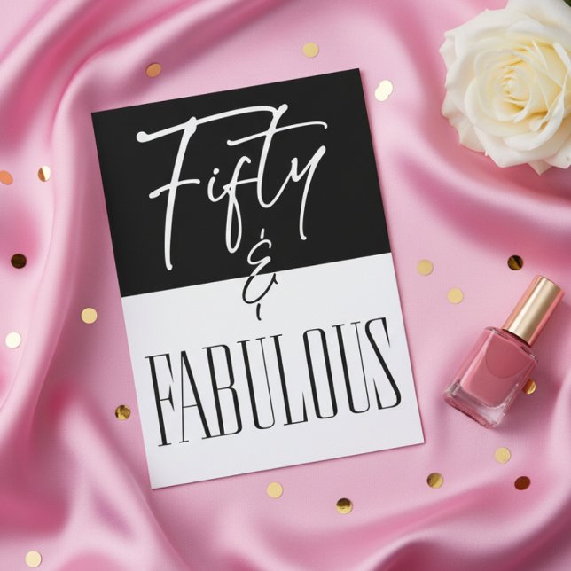 Modern Black White Fifty & Fabulous Birthday Inbjudningar (Skapare uppladdad)