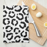 Modern Black White Leopard Animal Print Mönster Kökshandduk<br><div class="desc">Denna moderna och snyggt djurtryckning mönster är perfekt för trendiget och snyggten mode. Den har ett handritat svart och vitt leopardfuskverk. Det är elegant, chic, enkelt och modernt. ***VIKTIG DESIGN-ANMÄRKNING: Om du vill ha en begäran från anpassad design, t.ex. matchande produktbegäranden, färg-ändringar, placeringsändringar eller någon annan ändringsbegäran, klickar du på...</div>