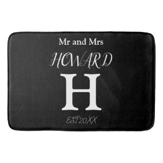 Modern Black White Monogram Namn Newlyweds Badrumsmatta