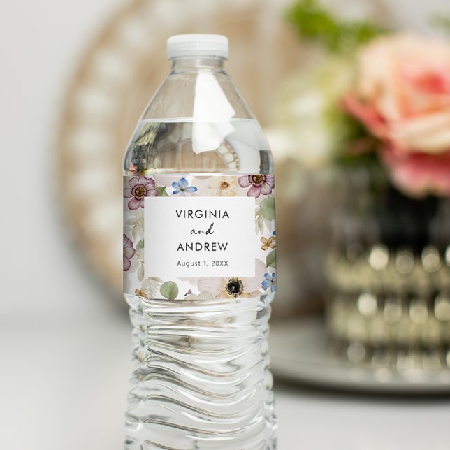 Modern Blommigt Botaniskt Bröllop Vattenflaskor Etikett (Modern Floral Botanical Wedding Water Bottle Label by Painted Paperie
)