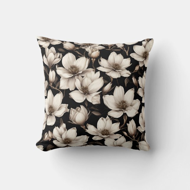 Modern Blommigt Magnolia Flowers on Black Kudde (Framsida)