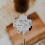 Modern  Blommigt Marble Tack Wedding Favor Runt Klistermärke<br><div class="desc">Den här moderna marbeln för blommigt är ett tack för att du bröllopet förespråkar en klassisk perfekt för runt dekaler för din elegant, lyxen ro guld, sage grönt, rosa bröllop. Utformningen har en guld-folie ram eller en bouquet med den röda persiko-peonin vår, en typisk vit vattenfärgssukulent blomma, grönt inklusive fern...</div>